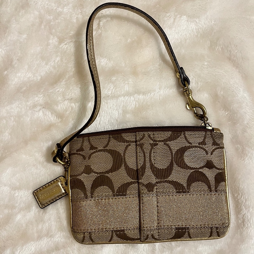 Coach Wristlet Wallet